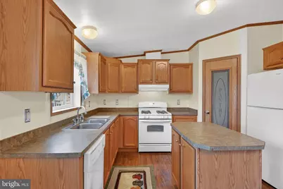 723 Sherry Lane, Lancaster, PA 17601 - Photo 7