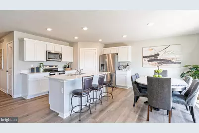 114 Erica Lane, Columbia, PA 17512 - Photo 3