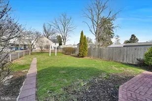 173 W Broad St, Salunga, PA 17538 - Photo 35