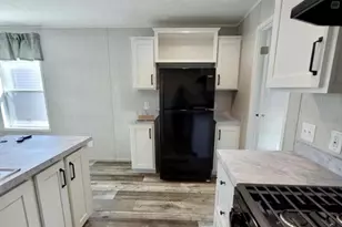 47 Hilltop Ave, Akron, PA 17501 - Photo 15