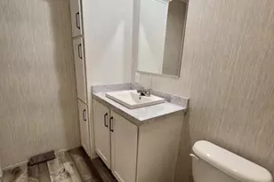 47 Hilltop Ave, Akron, PA 17501 - Photo 23