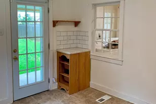 142 W Stiegel St, Manheim, PA 17545 - Photo 11