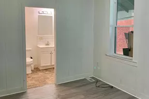 142 W Stiegel St, Manheim, PA 17545 - Photo 5