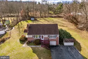 735 Greenville Rd, Denver, PA 17517 - Photo 1