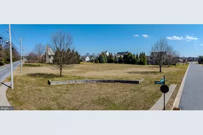 902 Bent Creek Drive, Lititz, PA 17543 - Photo 3