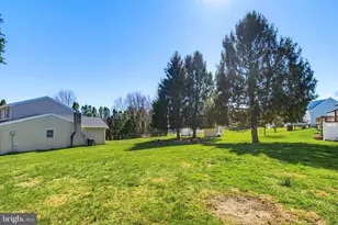 2655 Hemlock Dr, Columbia, PA 17512 - Photo 35