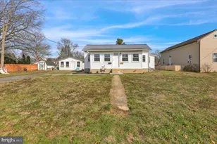923 Mifflin St, Columbia, PA 17512 - Photo 1