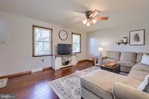 142 Hostetter Ln, Lancaster, PA 17602 - Photo 29