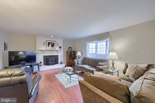 2977 Hearthside Ln, Lancaster, PA 17601 - Photo 11