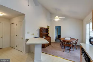 14 Oakgrove Ln, Millersville, PA 17551 - Photo 11