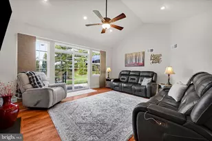 26 Midway Farms Ln, Lancaster, PA 17602 - Photo 5