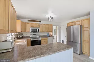 620 Park Hill Dr, Manheim, PA 17545 - Photo 17