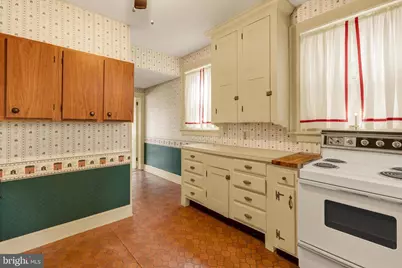 42 Market Square, Manheim, PA 17545 - Photo 13