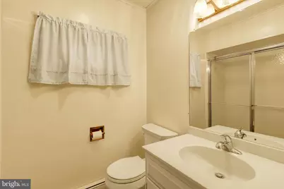 42 Market Square, Manheim, PA 17545 - Photo 19