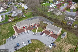 196 Stone House Ln, Columbia, PA 17512 - Photo 1