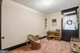 45 E Walnut St, Ephrata, PA 17522 - Photo 9