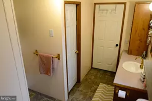 105 Bridlewood Ct S, Lancaster, PA 17603 - Photo 11