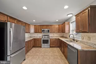 239 Railroad Ave, Ephrata, PA 17522 - Photo 11