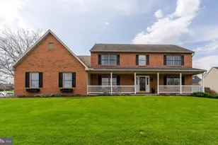 217 Stone Creek Rd, Lancaster, PA 17603 - Photo 1