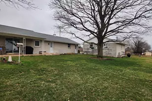 1847 Hossler Rd, Manheim, PA 17545 - Photo 13