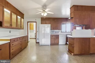 1437 Lititz Rd, Manheim, PA 17545 - Photo 21