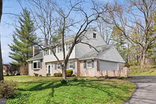 2341 Butter Rd, Lancaster, PA 17601 - Photo 9