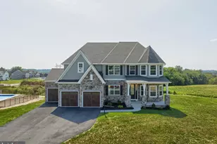 1000 Bracken Dr, Lancaster, PA 17601 - Photo 5