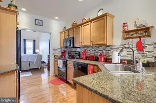 66 Weaver Ave, Ephrata, PA 17522 - Photo 3