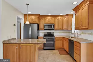 21 Violet Ave, Willow Street, PA 17584 - Photo 9