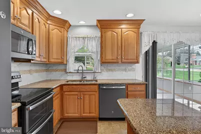 21 Violet Avenue, Willow Street, PA 17584 - Photo 11