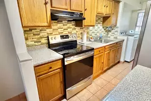 418 Green St, Lancaster, PA 17602 - Photo 7