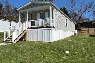 2 Ponderosa Ln, New Providence, PA 17560 - Photo 1