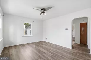 319 Dahlia Rd, Lancaster, PA 17602 - Photo 3