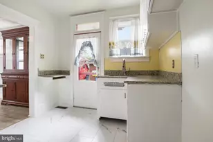 1055 Louise Ave, Lancaster, PA 17601 - Photo 13