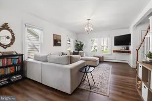 327 Dover St, Manheim, PA 17545 - Photo 9