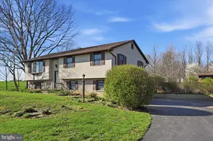 181 Bomberger Rd, Lititz, PA 17543 - Photo 7