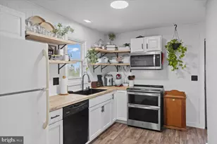 464 W Ridge Rd, Elizabethtown, PA 17022 - Photo 5