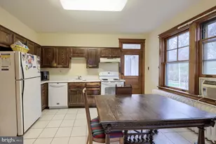 218 Pleasure Rd, Lancaster, PA 17601 - Photo 11