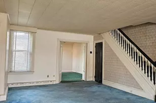 912 Locust St, Columbia, PA 17512 - Photo 3