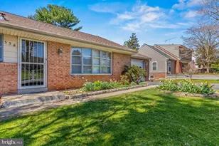 556 Abbeyville Rd, Lancaster, PA 17603 - Photo 3