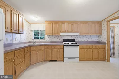 22 Madge Drive, Lancaster, PA 17603 - Photo 5