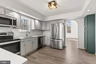 116 Greenview Dr, Lancaster, PA 17601 - Photo 7