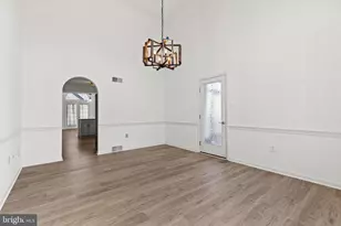 116 Greenview Dr, Lancaster, PA 17601 - Photo 3