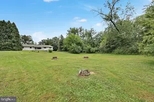 415 E Willow St, Elizabethtown, PA 17022 - Photo 5