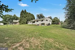 415 E Willow St, Elizabethtown, PA 17022 - Photo 11