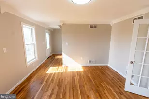 195 Village Spring Ln, Reinholds, PA 17569 - Photo 5