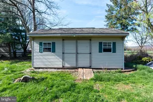 195 Village Spring Ln, Reinholds, PA 17569 - Photo 31