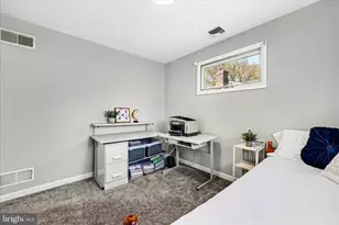 224 N Chestnut St, Elizabethtown, PA 17022 - Photo 17
