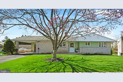 224 N Chestnut Street, Elizabethtown, PA 17022 - Photo 1