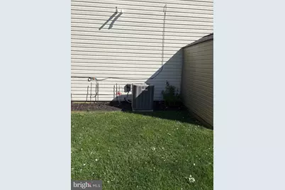 393 Dickens Drive, Lancaster, PA 17603 - Photo 5